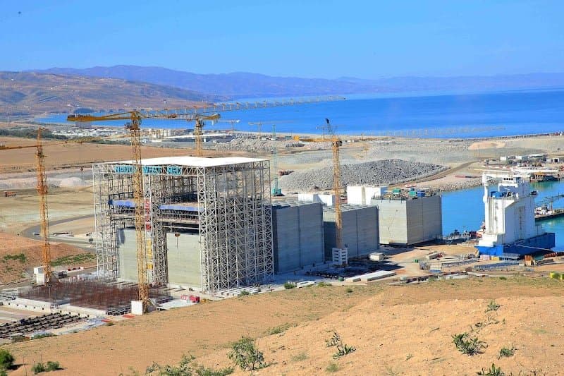 تنظيم تظاهرات عالمية ومناخ الاستثمار يجذبان الرساميل الصينية إلى المغرب