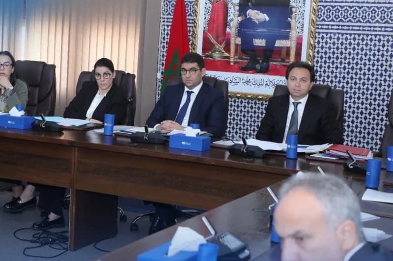 برلمانيان معاقبان يترقبان "حسم البام"