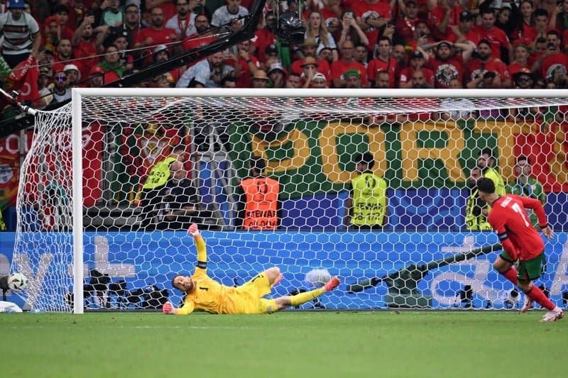 ركلات الترجيح ترسل البرتغال إلى ربع نهائي « اليورو » على حساب سلوفينيا