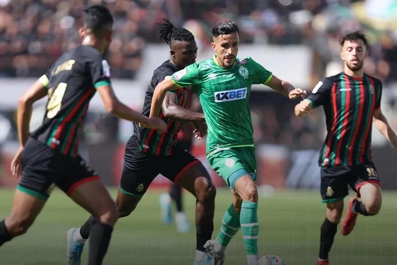 الرجاء الرياضي يحقق موسما استثنائيا بإحراز كأس العرش أمام الجيش الملكي