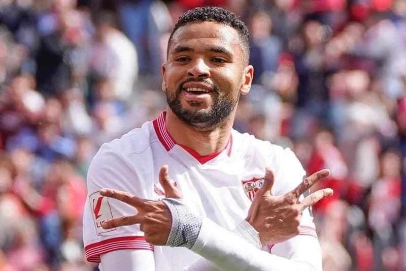 روما تقدم عرض 20 مليون يورو لضم يوسف النصيري