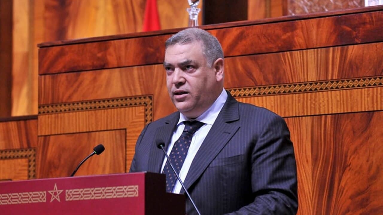 الداخلية تشدد الرقابة على صفقات الجماعات الترابية