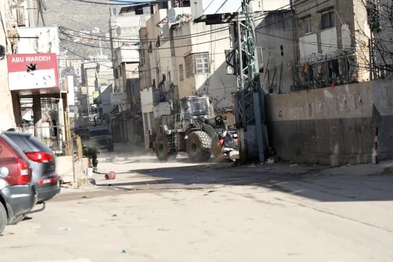 أحكام قاسية بالسجن على مدبري انقلاب فاشل بسيراليون