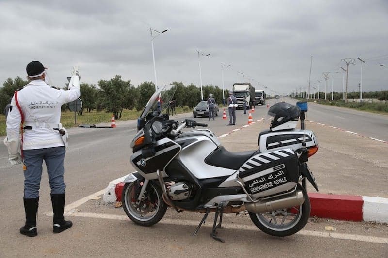 رصيف الصحافة: الأمن والدرك يضعان "سيارات الدولة" تحت المراقبة