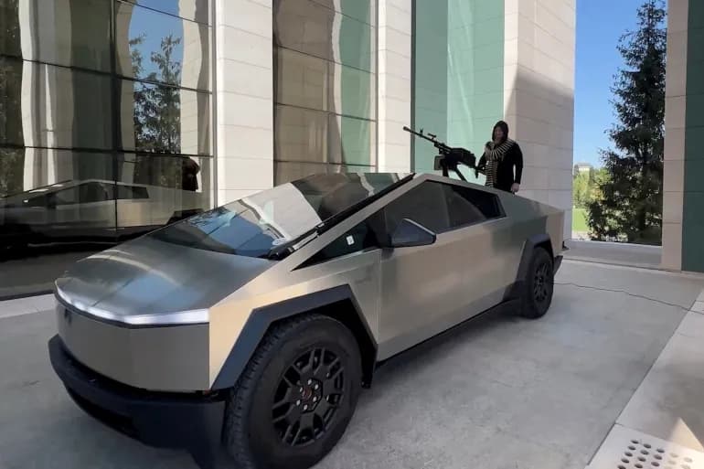 ماسك ينفي إهداء قديروف شاحنة « الوحش السيبراني »