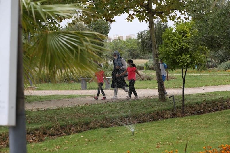 فعاليات مدنية ترفض الإجهاز على حديقة تاريخية بالبيضاء لإنشاء ملعب كرة قدم