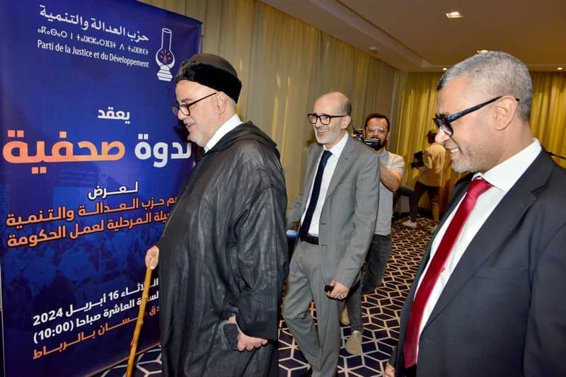 إشادة "البيجيدي" بالعفو تعيد إلى الواجهة موقف بنكيران من تقنين القنب الهندي