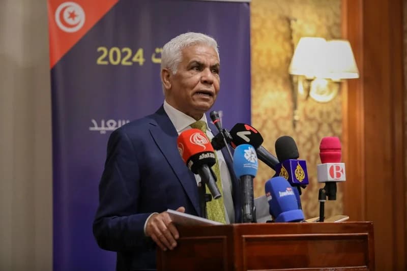 السلطات التونسية توقف مرشحا للرئاسة