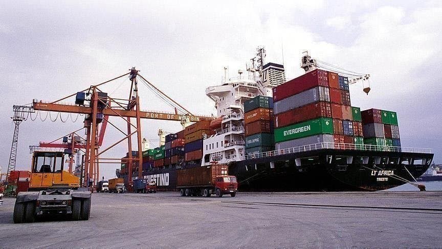 تباطؤ النمو الاقتصادي الوطني في الفصل الثاني من 2024 إلى 2.4%