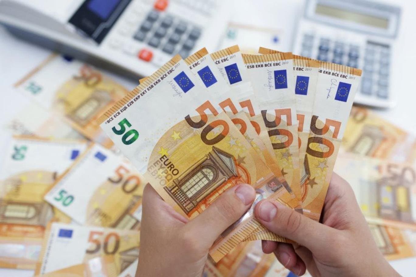 تحويلات المغاربة بالخارج تتجاوز 68 مليار درهم حتى يوليوز 2024