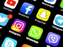 تحرك خليجي قوي في مواجهة “الذباب الإلكتروني”