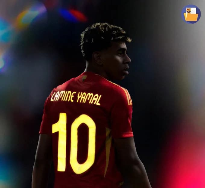لامين يامال يرتدي القميص رقم10 مع المنتخب الإسباني في دوري الأمم الأوروبية