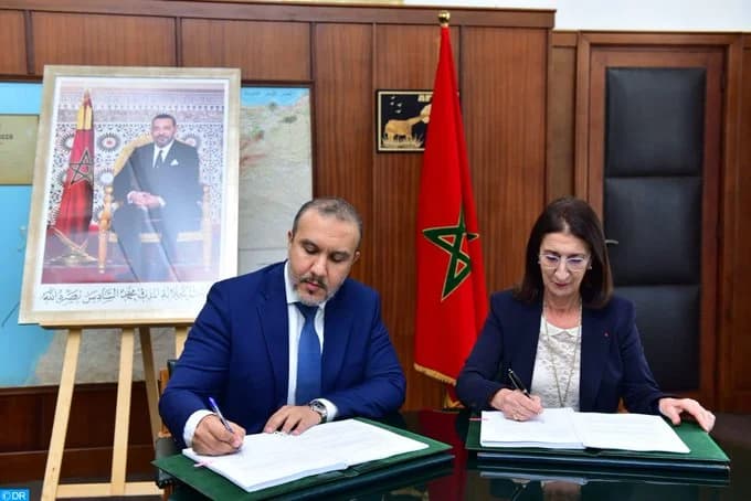 توقيع عقد نقل الغاز الطبيعي بين المكتبين الوطنيين للهيدروكاربورات والكهرباء