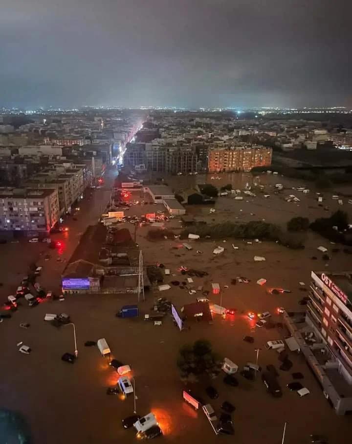 فيضانات إسبانيا: ارتفاع عدد القتلى إلى 62 على الأقل