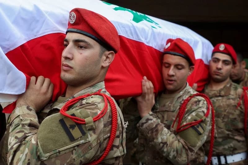 مقتل جنود لبنانيين في ضربة إسرائيلية