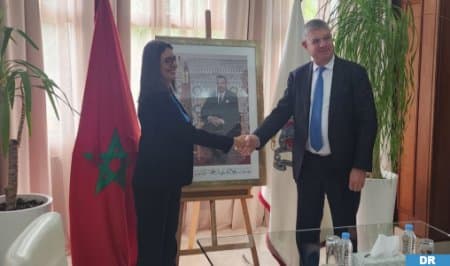البنك الأوروبي للاستثمار يعبر عن استعداده لتمويل مشاريع تنموية في المغرب