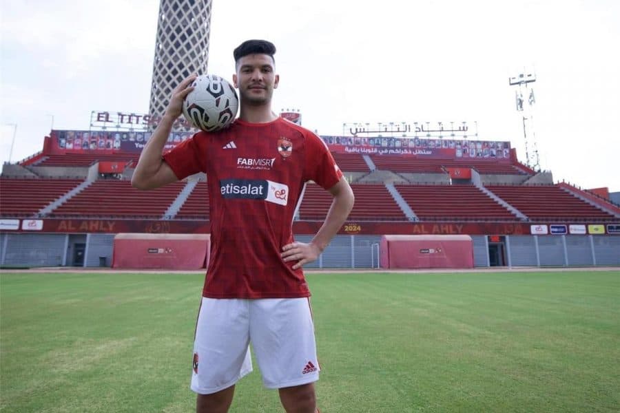 الأهلي يسعى لتجهيز أشرف داري قبل نهائي كأس السوبر ضد الزمالك