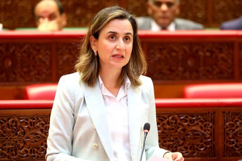 غيثة مزور: الرأسمال البشري أساس الانتقال الرقمي والذكاء الاصطناعي