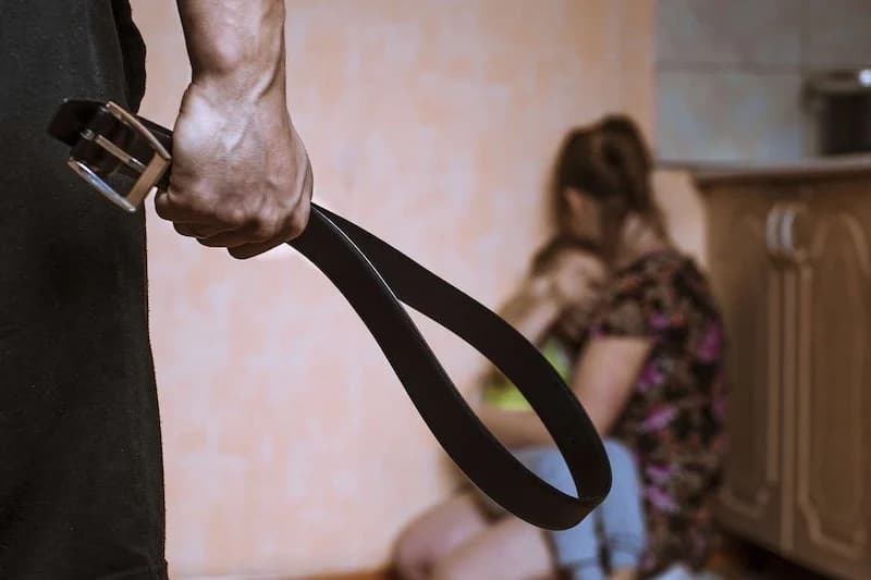 مراجعة قانون العنف ضد النساء توحد الأغلبية والمعارضة في مجلس النواب