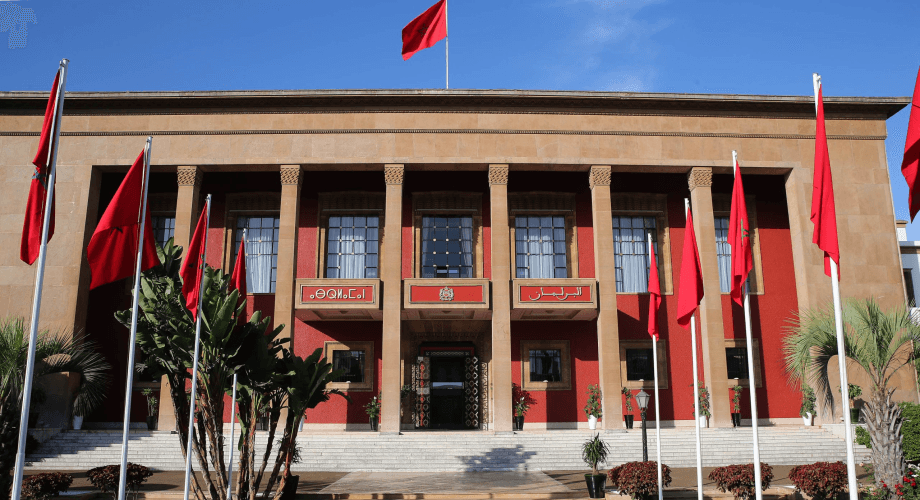 جلسة مشتركة لمجلسي البرلمان يوم الثلاثاء للاستماع إلى خطاب الرئيس الفرنسي ماكرون