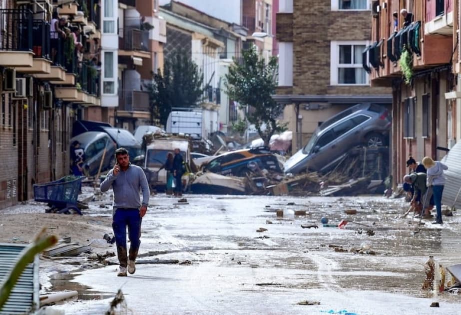 فيضانات إسبانيا : ارتفاع حصيلة القتلى إلى 207 أشخاص