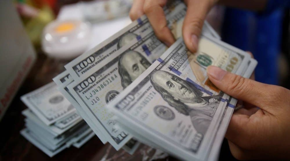 ارتفاع الدولار الأمريكي بفضل طموحات ترامب الاقتصادية