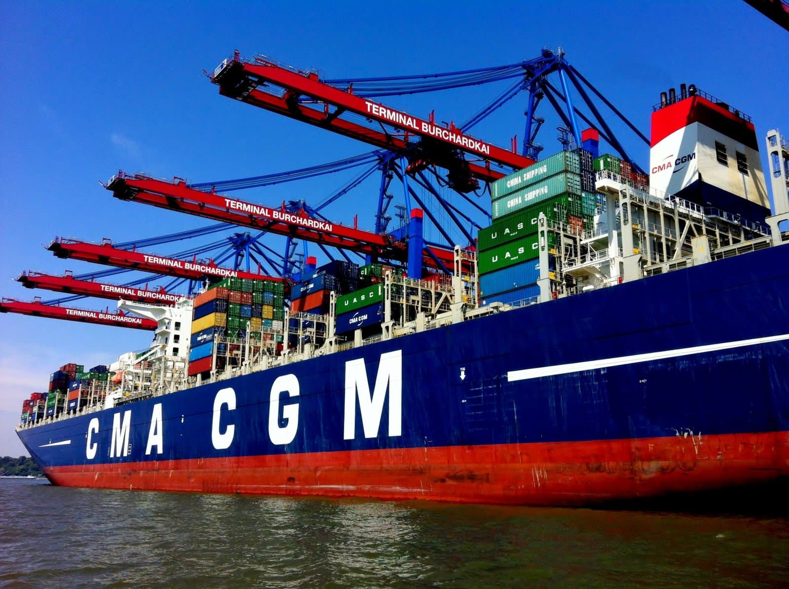 شركة CMA CGM تستثمر في ميناء الناظور لتعزيز البنية اللوجستية في المغرب