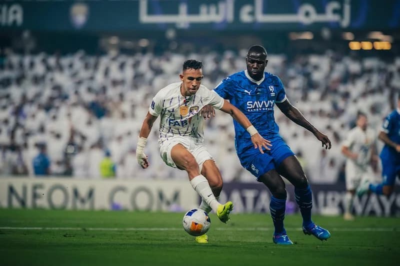 العين يعول على رحيمي أمام النصر