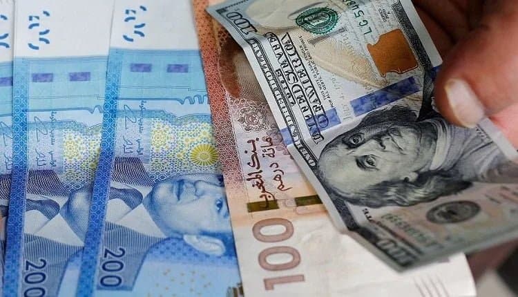 تراجع طفيف في سعر صرف الدرهم مقابل الدولار الأمريكي