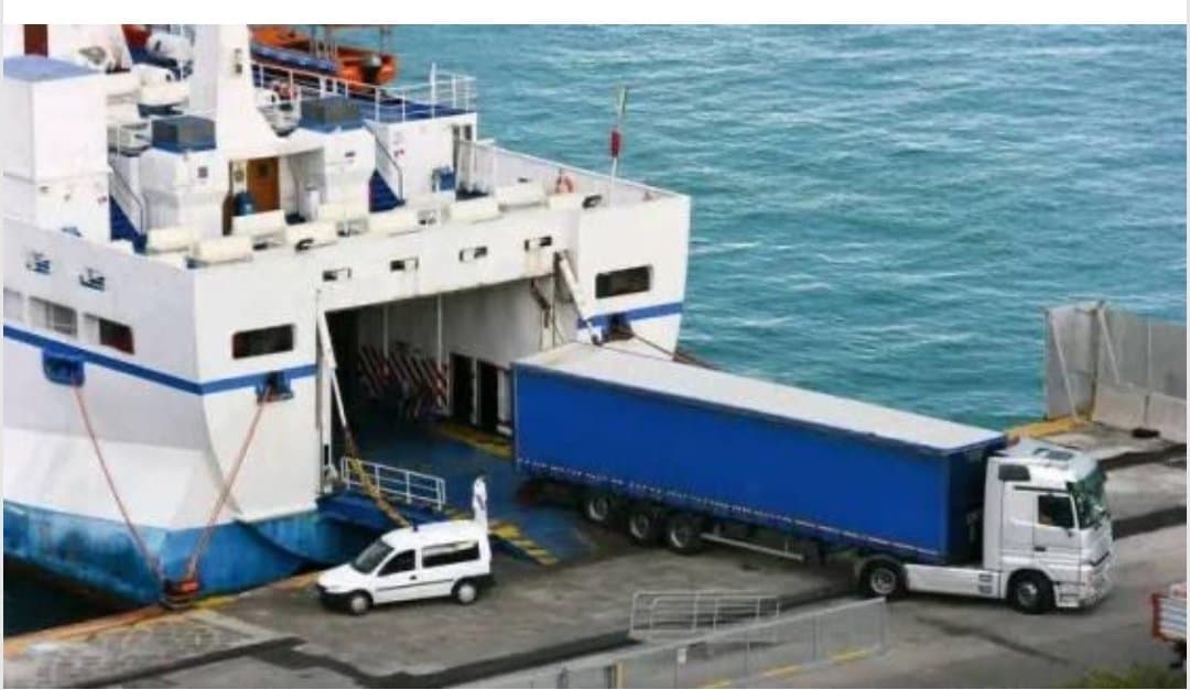 إطلاق خط بحري جديد بين أكادير وداكار لتعزيز التجارة المغربية الإفريقية