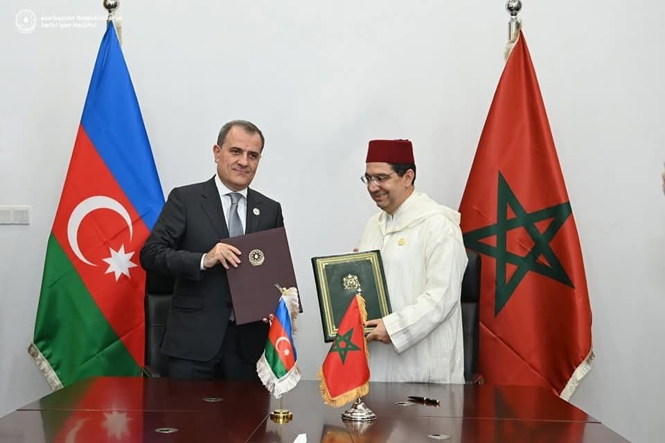 الرئيس الأذربيجاني يصادق على اتفاقية التعاون العسكري مع المغرب