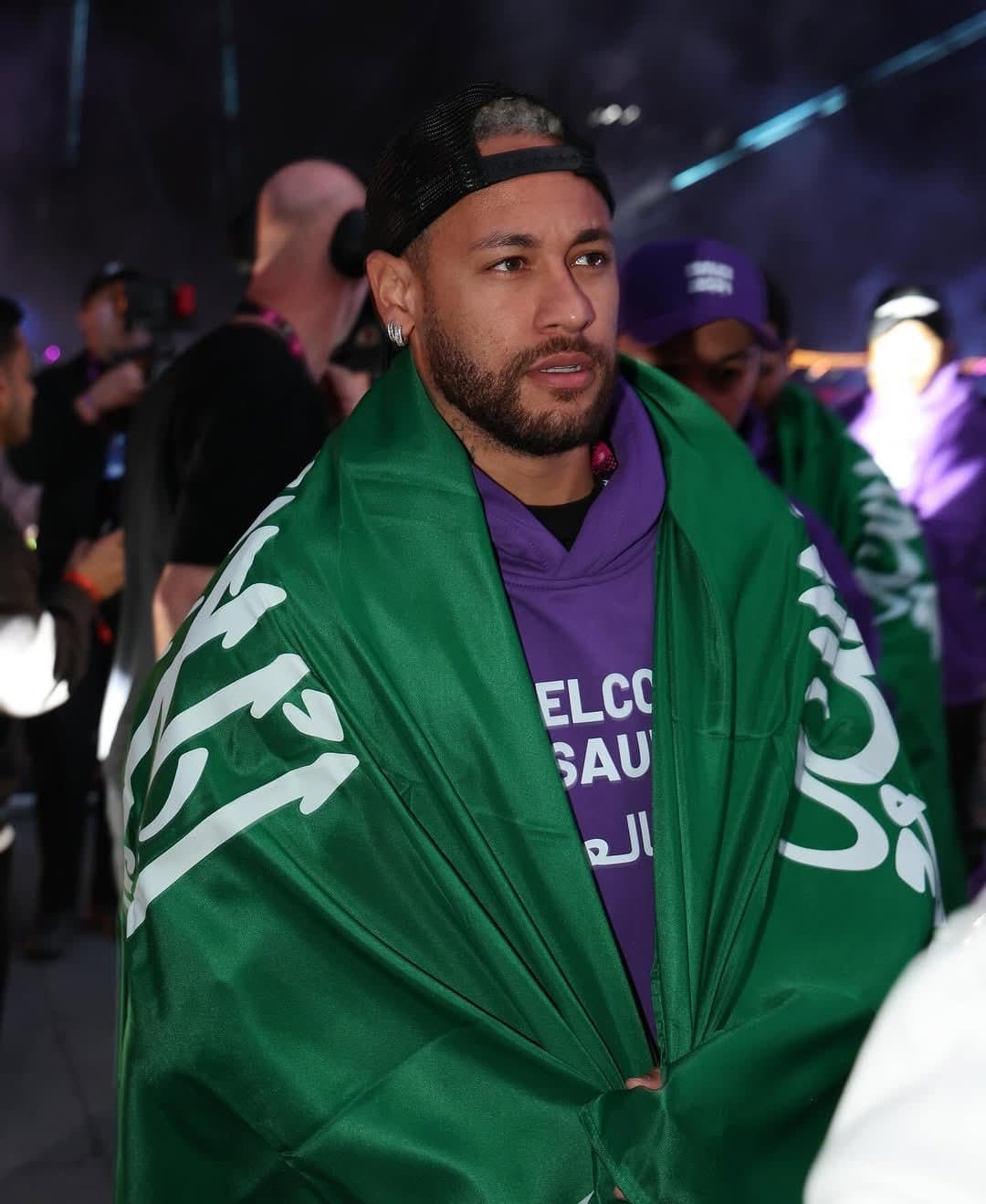 نيمار يعود إلى سانتوس البرازيلي بعد 12 عاماً من الرحيل