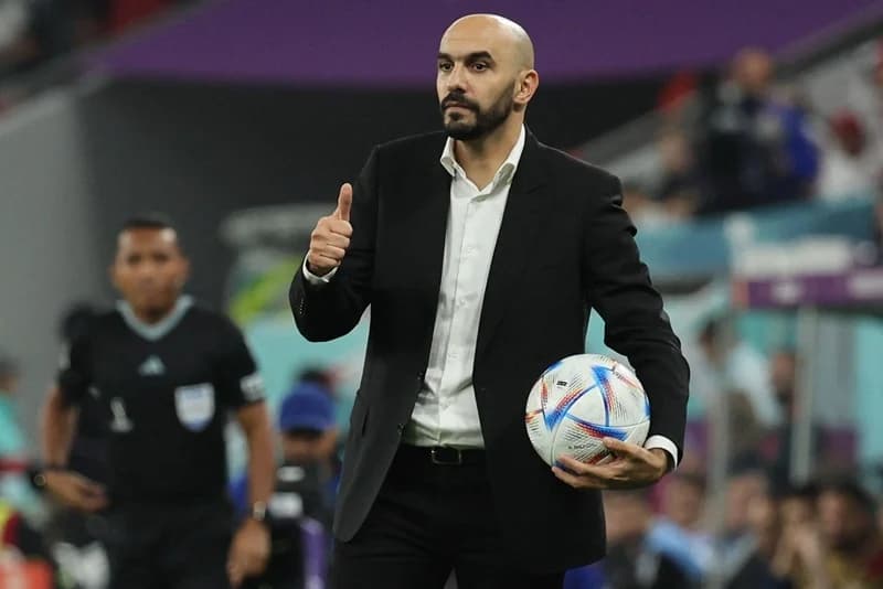 وليد الركراكي يقوم بزيارة للدوريات الخليجية لتقييم جاهزية لاعبي المنتخب المغربي