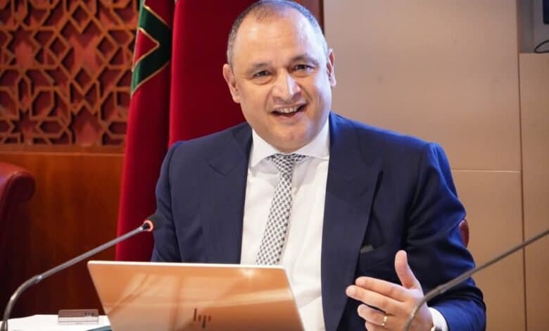 السيد مزور : قطاع الأجهزة الطبية ركيزة السيادة الصناعية والصحية
