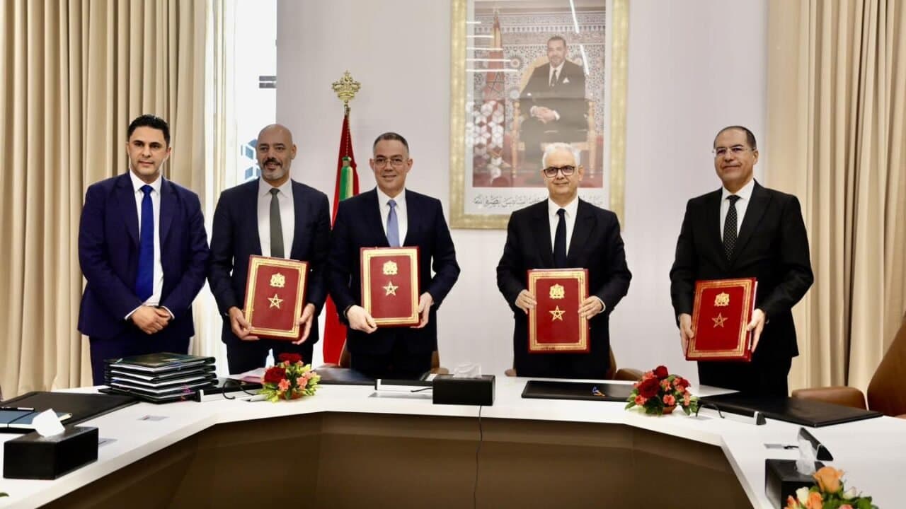 توقيع بروتوكول اتفاق بين الدولة والشركة الوطنية للطرق السيارة بالمغرب للفترة 2025-2032