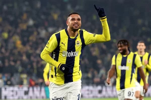 النصيري يواصل التألق ويسجل هدفاً جديداً في تركيا