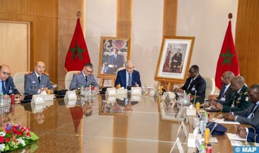 المغرب وكوت ديفوار يعززان تعاونهما العسكري