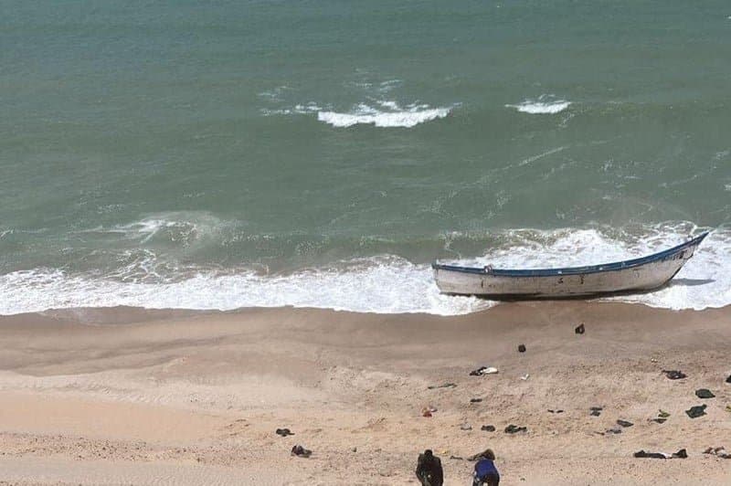 انقلاب قارب يخلف أربعة قتلى بطرفاية
