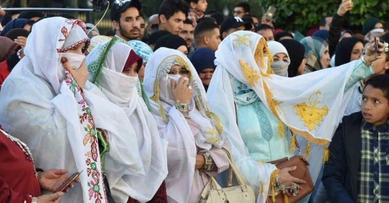 طنجة: افتتاح الدورة 19 لمهرجان « تويزا » تحت شعار الثقافة الأمازيغية