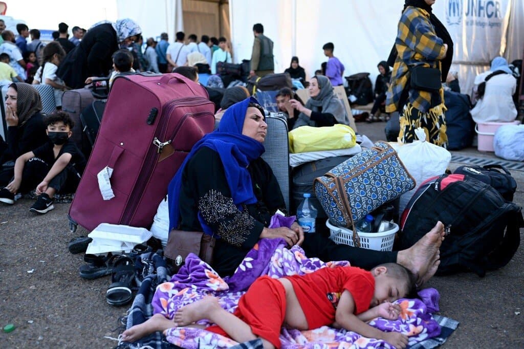 إيران تُكثف من ترحيل الأفغان بعد الحرب مع إسرائيل