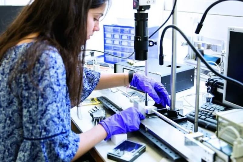غضب طلاب الهندسة من سوء إدارة CNC 2025