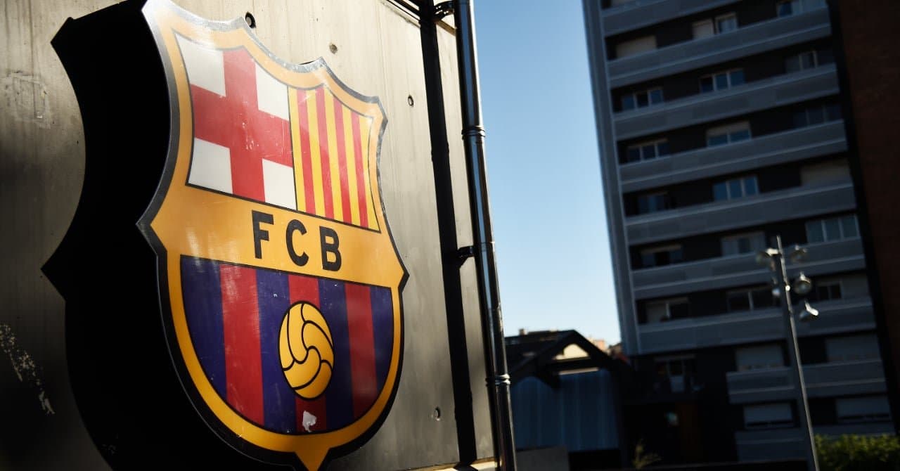 جوان غارسيا وراشفورد ضمن التشكيلة الرسمية لبرشلونة