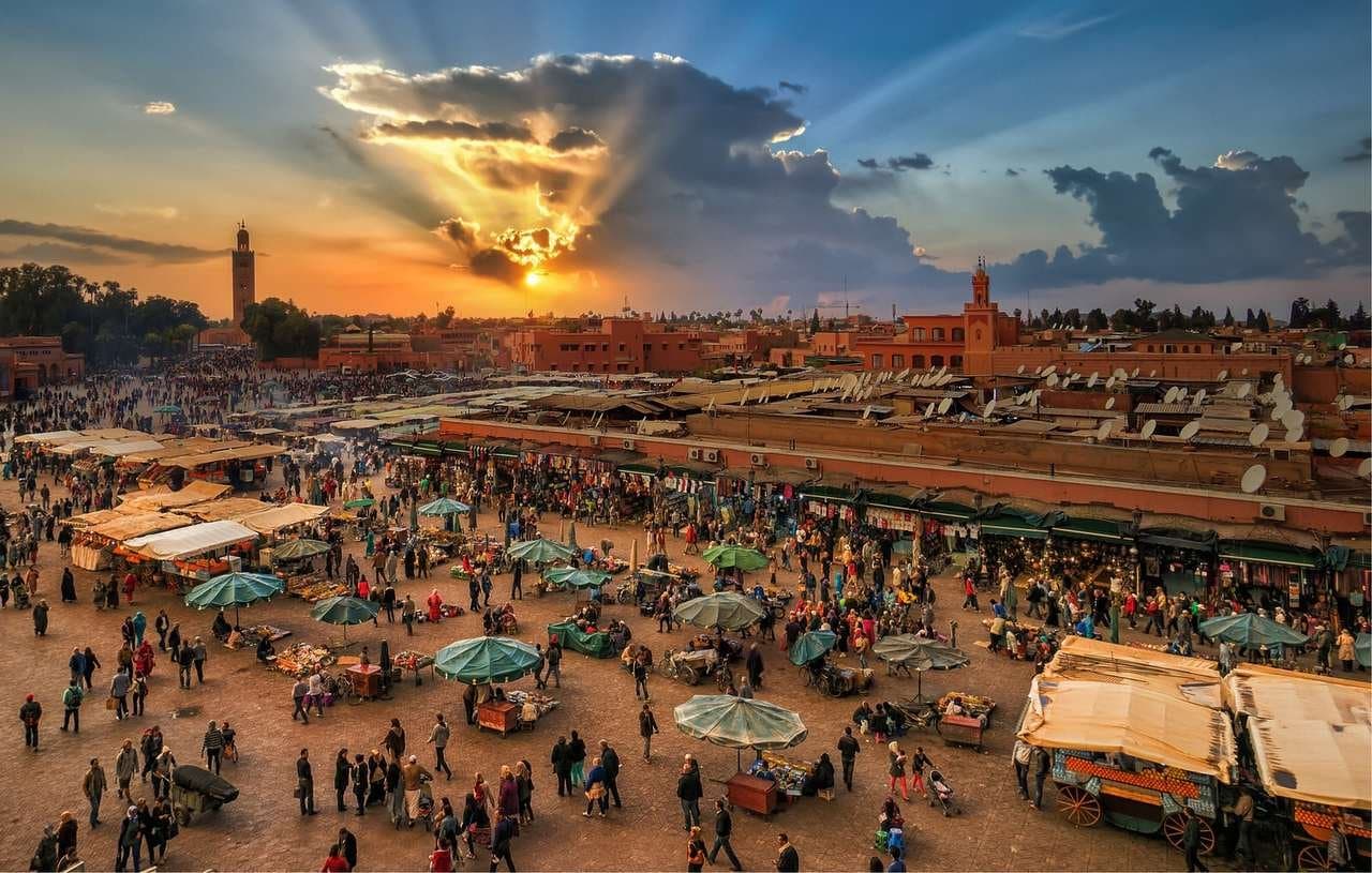 فرنسا تتصدر مداخيل السفر إلى المغرب بـ36 مليار درهم في 2024