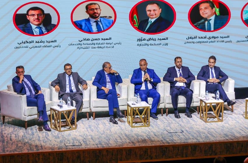 سلا: مزور يعلن تنظيم مناظرات وطنية للتجارة