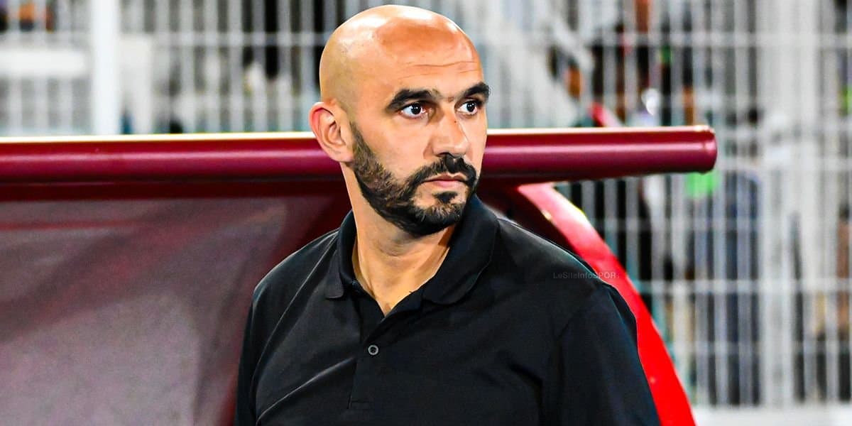 وليد الركراكي يشيد بنايف أكرد: قائد دفاع مارسيليا الجديد
