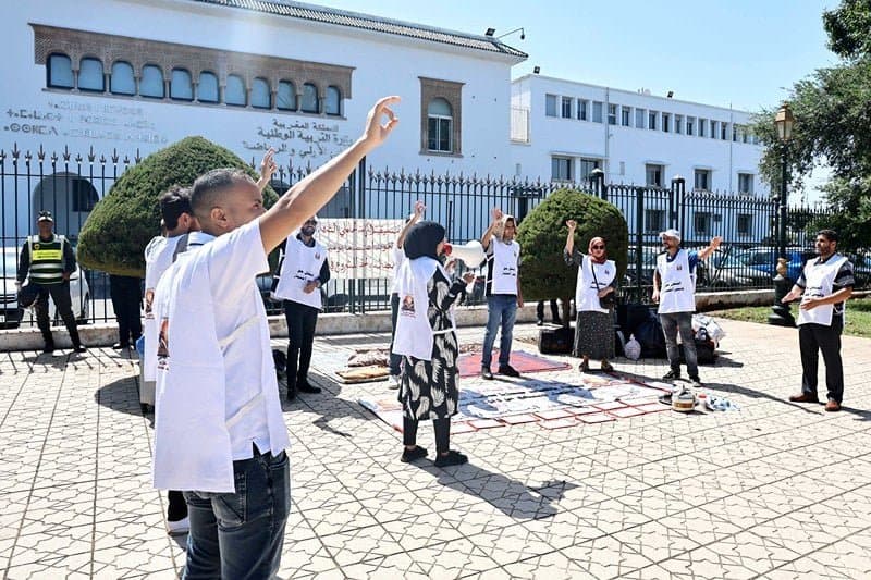 خريجو الجامعات العاطلون عن العمل يطالبون بالإدماج في الوظيفة العمومية