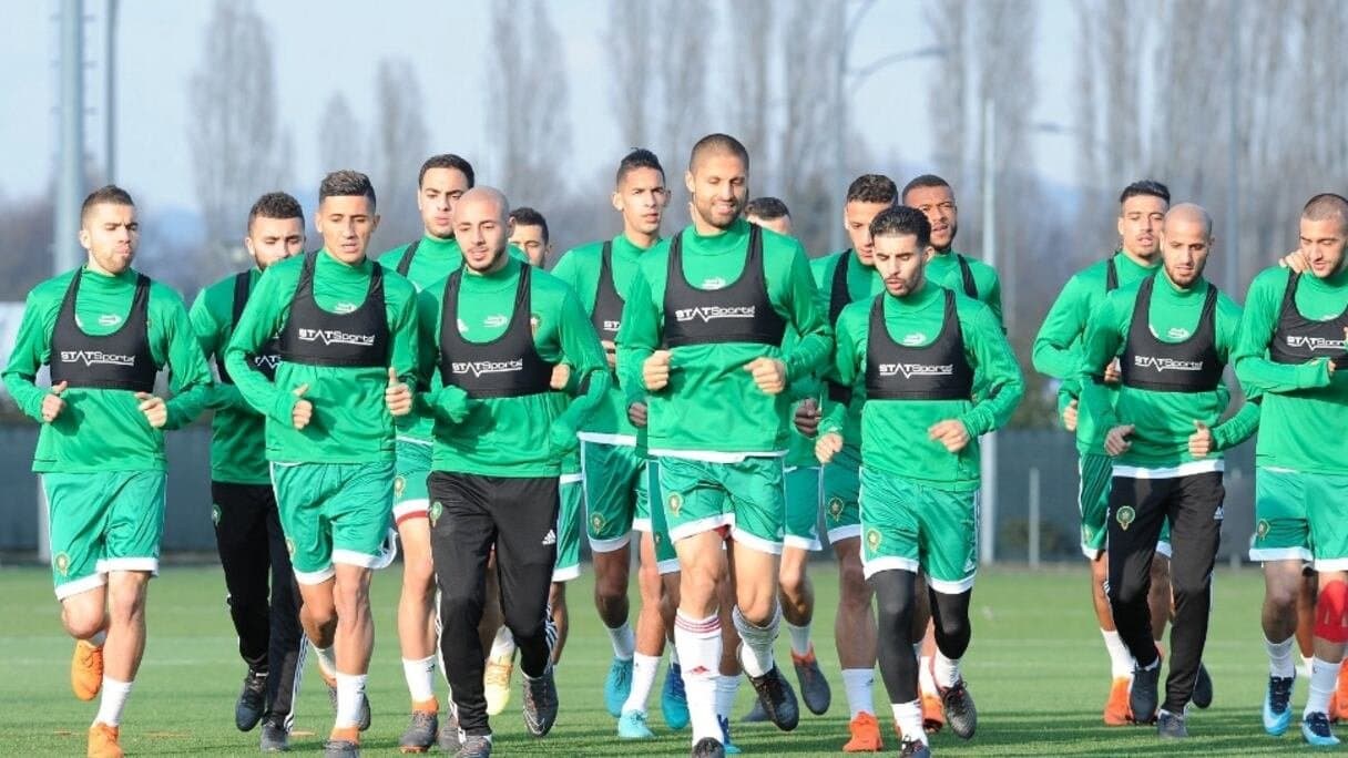 المنتخب المغربي يُواصل استعداداته في أجواء أخوية ومركّزة