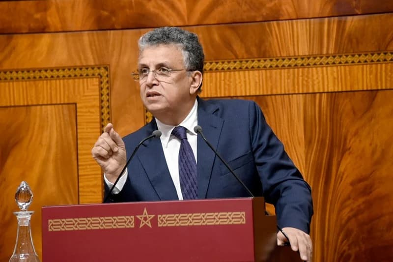 وزير العدل يعترف بوجود فراغ قانوني وراء تفشي التشهير على الإنترنت