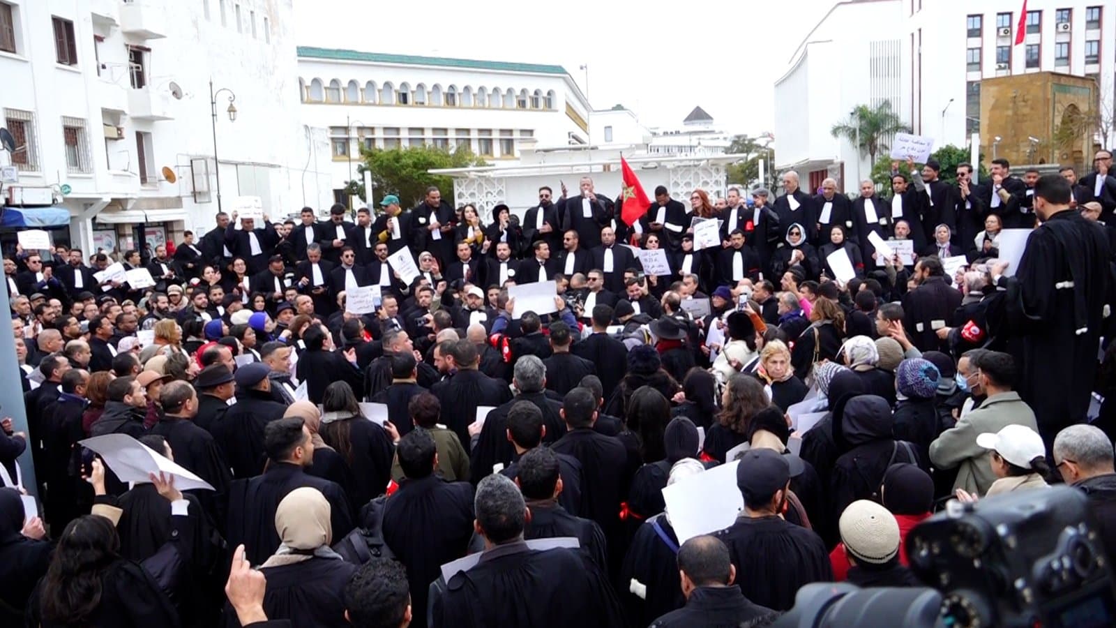 المحاماة: جدل برلماني حول الاحتجاج داخل المحاكم