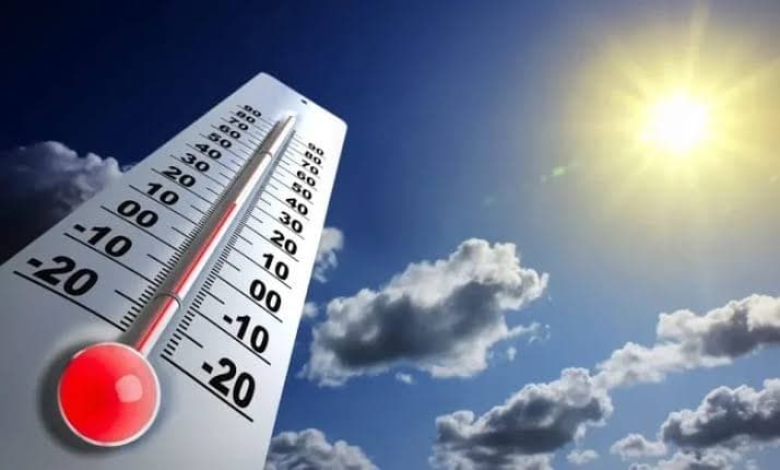 زخات رعدية مرتقبة فوق الأطلس و شرق الأقاليم الجنوبية